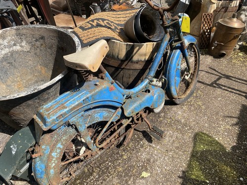 Vintage wall art - wall, motor