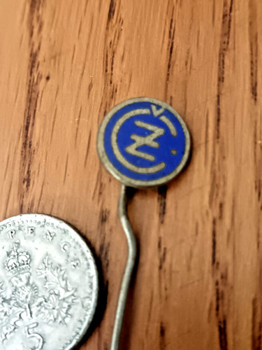 Vintage moped logo pin - cz,