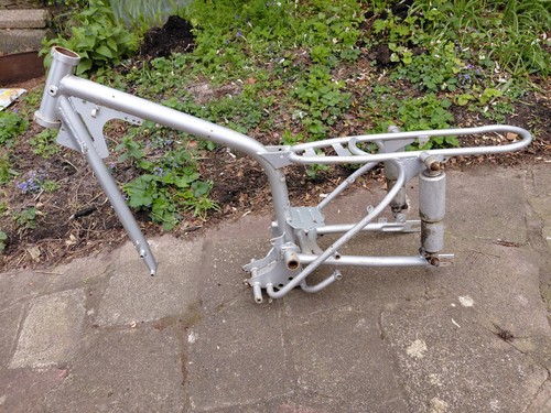 Ducati 250 single frame - single, &